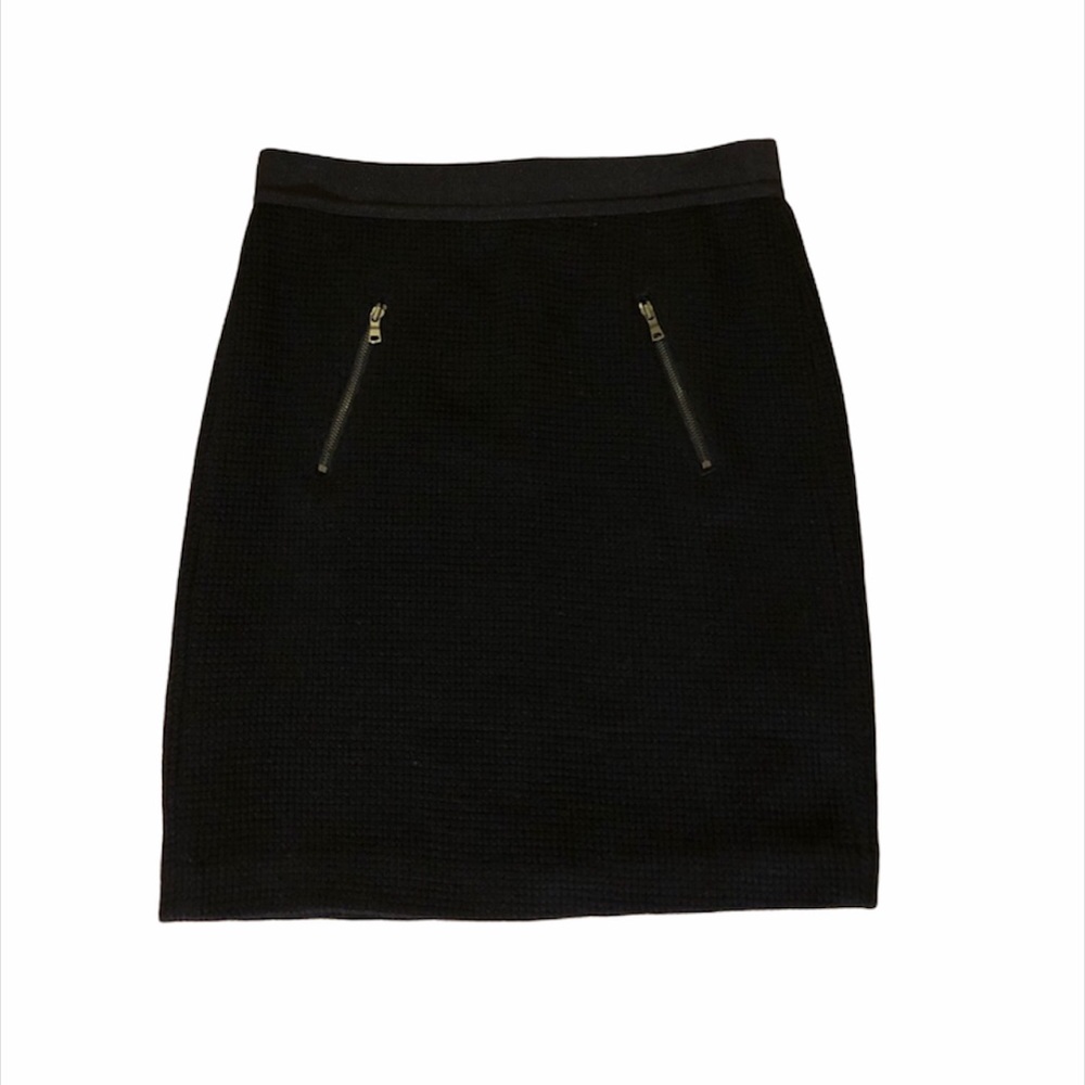 Ann Taylor Black Pencil Skirt Size: 2